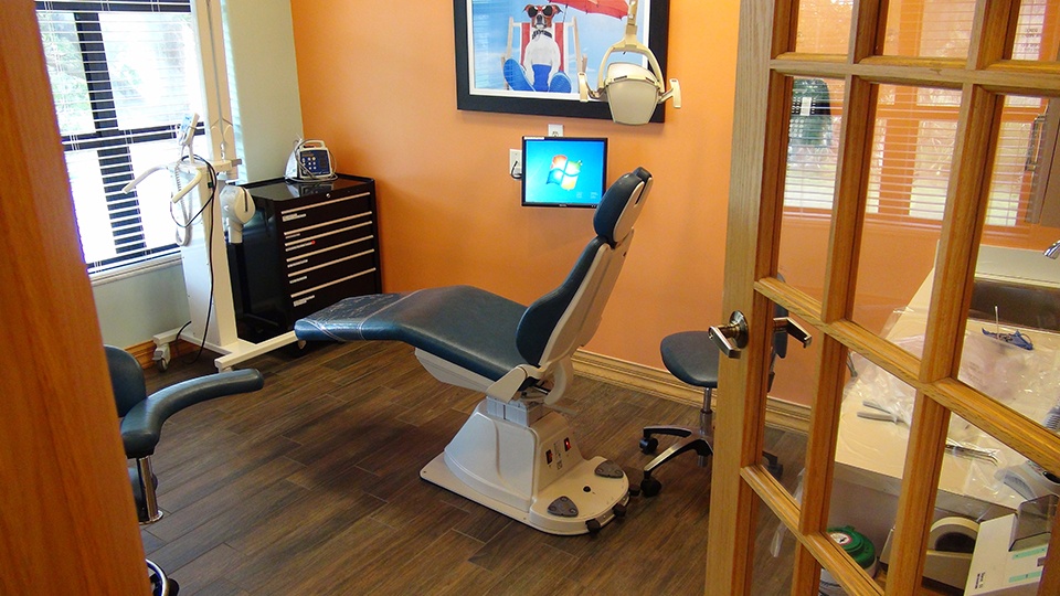 Dental treatment chair