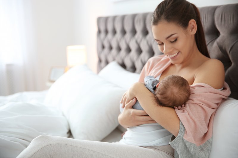 a woman breastfeeding her child in Palm Harbor