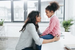 mom and child dealing with how tongue ties affect speech